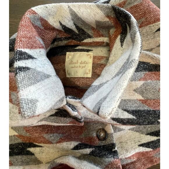 Small altar'd state south west shacket western - Picture 2 of 16